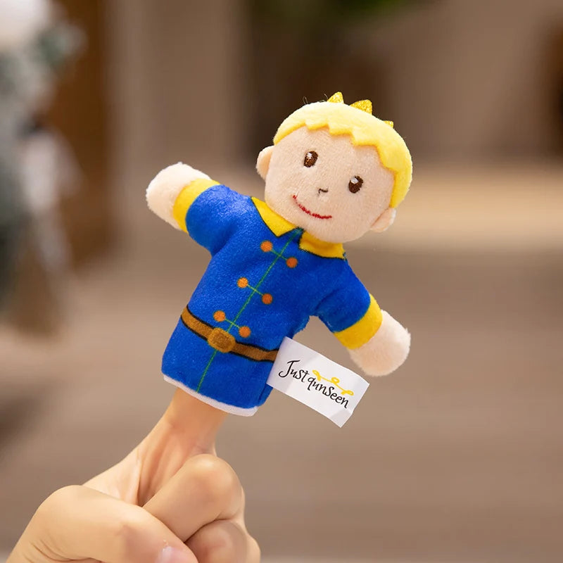 Cute Fairy Tale Kingdom Series Plush Hand Puppets Toys Cozy Cartoon Prince Princess Finger Puppets Funny Children Game Props