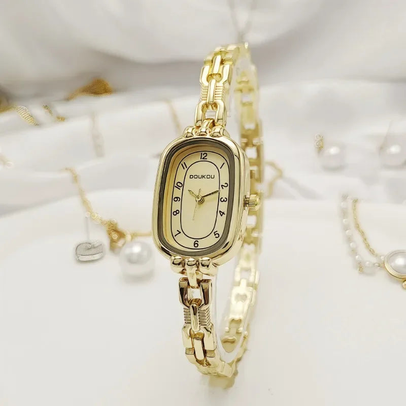 Luxury Brand Oval Shaped Women's Quartz Watch Retro Student Bracelet Wristwatch Fashionable Girl Gifts Dropshipping Relógio
