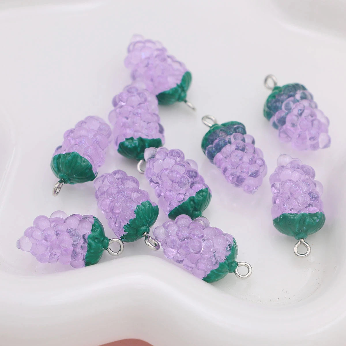10pcs Simulated Acrylic Purple Grape Charms Pendants for Jewelry Making DIY Phone Case Key Chain Earring Dollhouse