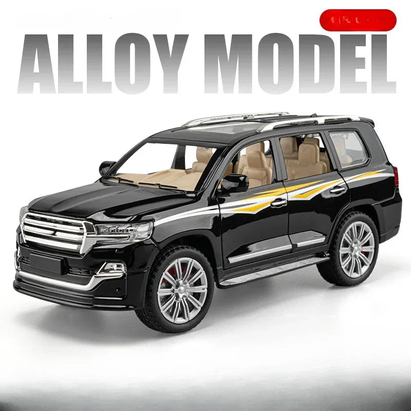 1/24 Land Cruiser RAV4 Car Toy Model Diecast Alloy ORV Cars Sound Light Pull Back 6 Door Can Be Opened Rubber Tires Vehicle Gift