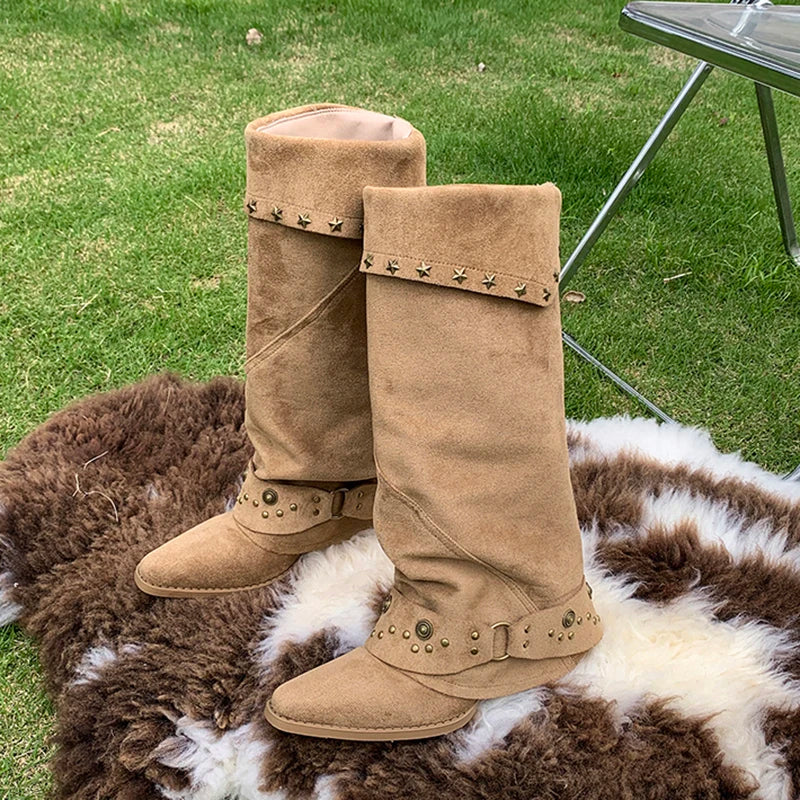Designer Rivets Pointed Toe Knee High Boots Women Fashion Wide Calf High Heel Shark Boots Woman Plus Size 42 Pu Leather Botas
