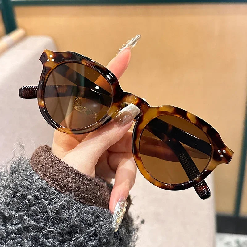 JNPCXI Oval Sunglasses Women Fashion Clear Black Orange Shades Retro Rivets Men Punk Trending Sun Glasses UV400
