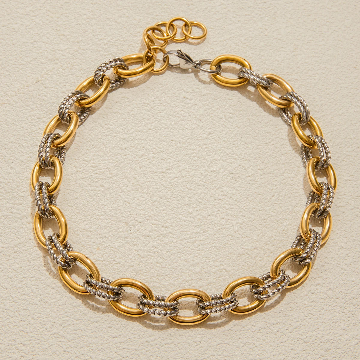 Uworld Minimalism 18K Gold Color Plated Stainless Steel Double Color Oval Smooth Fried Dough Twists Necklace Stackable Chain Nec