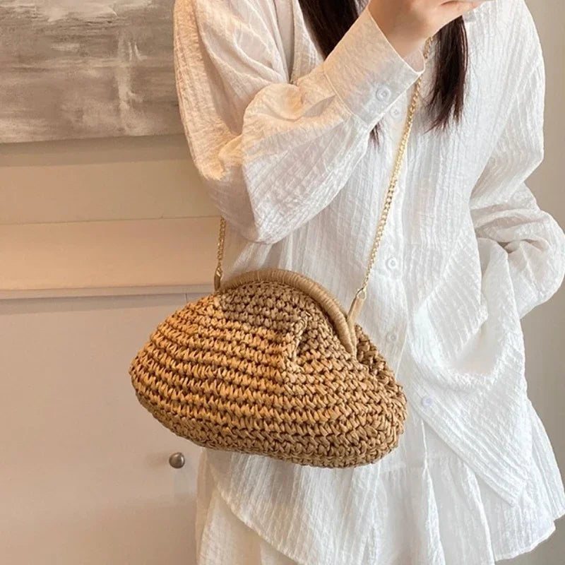 2026 Summer New Straw Weaving Crossbody Bag Fashionable and Casual Shell Bag Women's Shoulder Bag with Excellent Texture