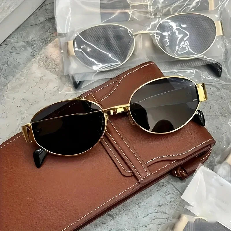 1 Pair of Fashion Glasses for Men and Women, Oval Classic Frame, Suitable for Street Snap, Party