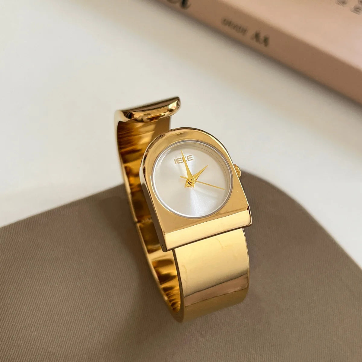 2026 Fashion Women's Watch Fashion Stainless Steel Bracelet Wristwtch Women's Quartz Watch Gift Suitable for Gifts Dropshipping