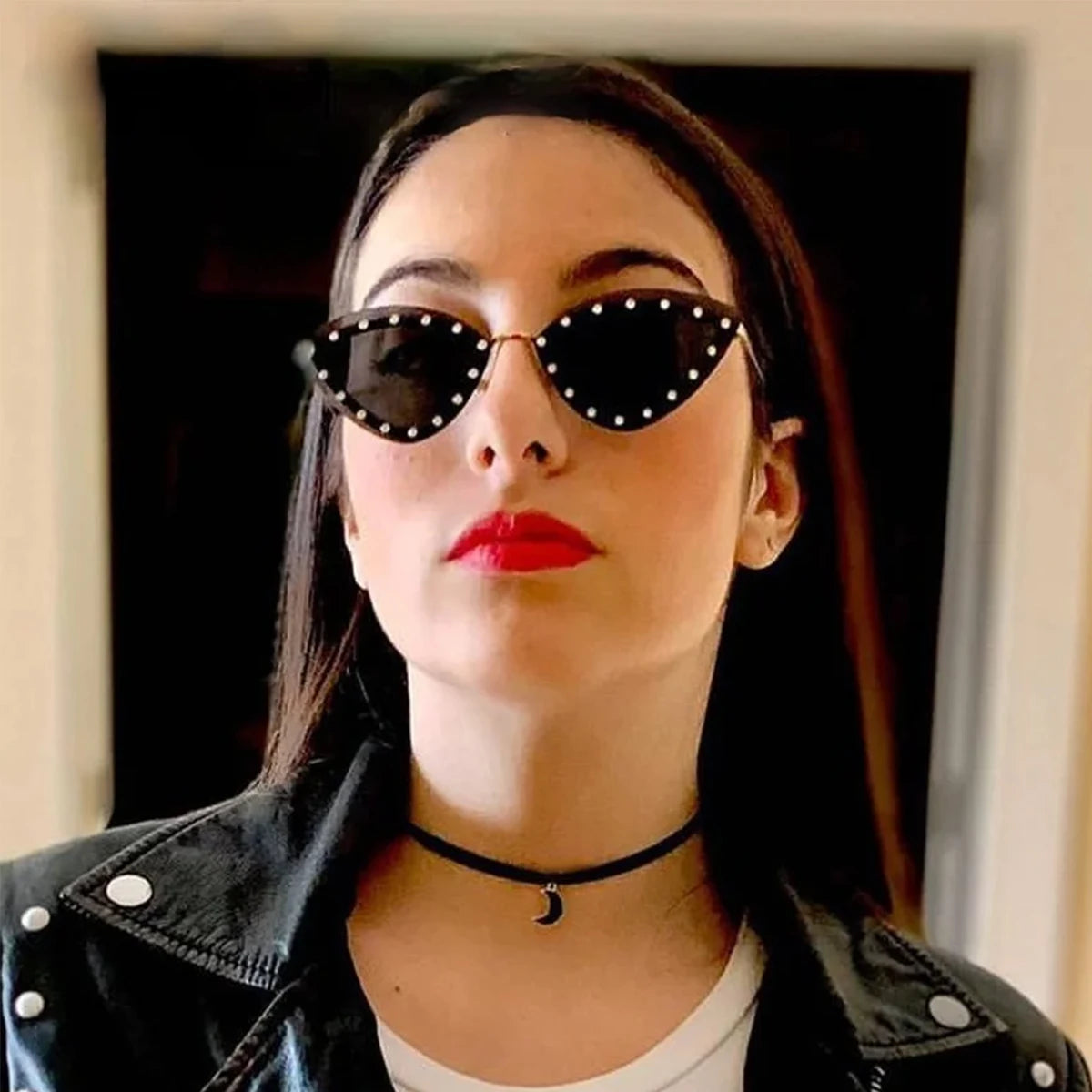 JNPCXI New Triangle Cat Eye Sunglasses Alloy Rimless Crystal Shiny Sun Glasses Female Unique Elegant Green Rhinestone Shades