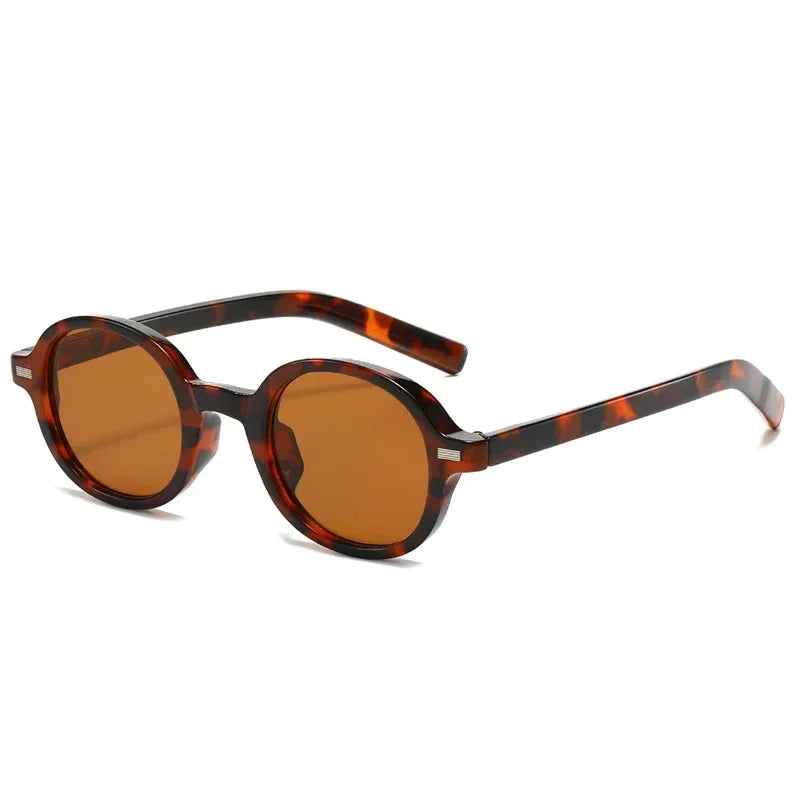 JNPCXI New Round Sunglasses Women Fashion Clear Ocean Blue Pink Gradient Lens Shades UV400 Men Retro Punk Rivets Sun Glasses