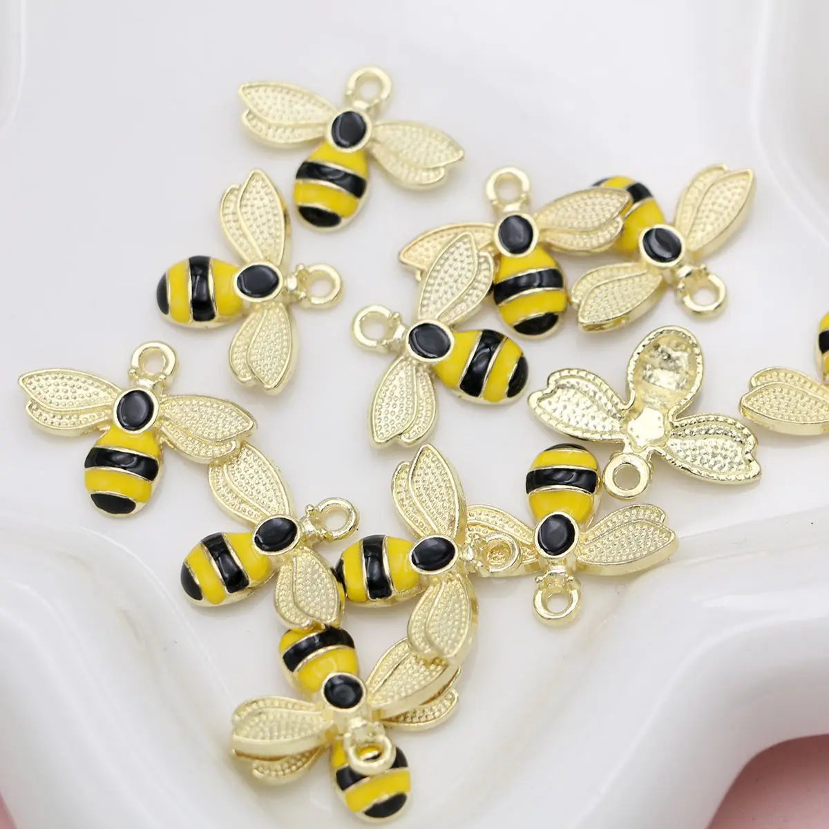 15Pcs Gold Plated Enamel Bee Charm Connectors for Making Bracelet DIY Jewelry Accessories