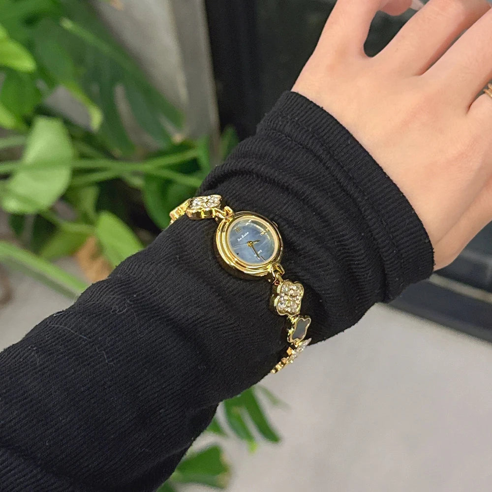 Bee Sister Vintage Watches for Women Temperament Round Dial Quartz Retro Watch Ladies Luxury Bracelet Wristwatch Gift