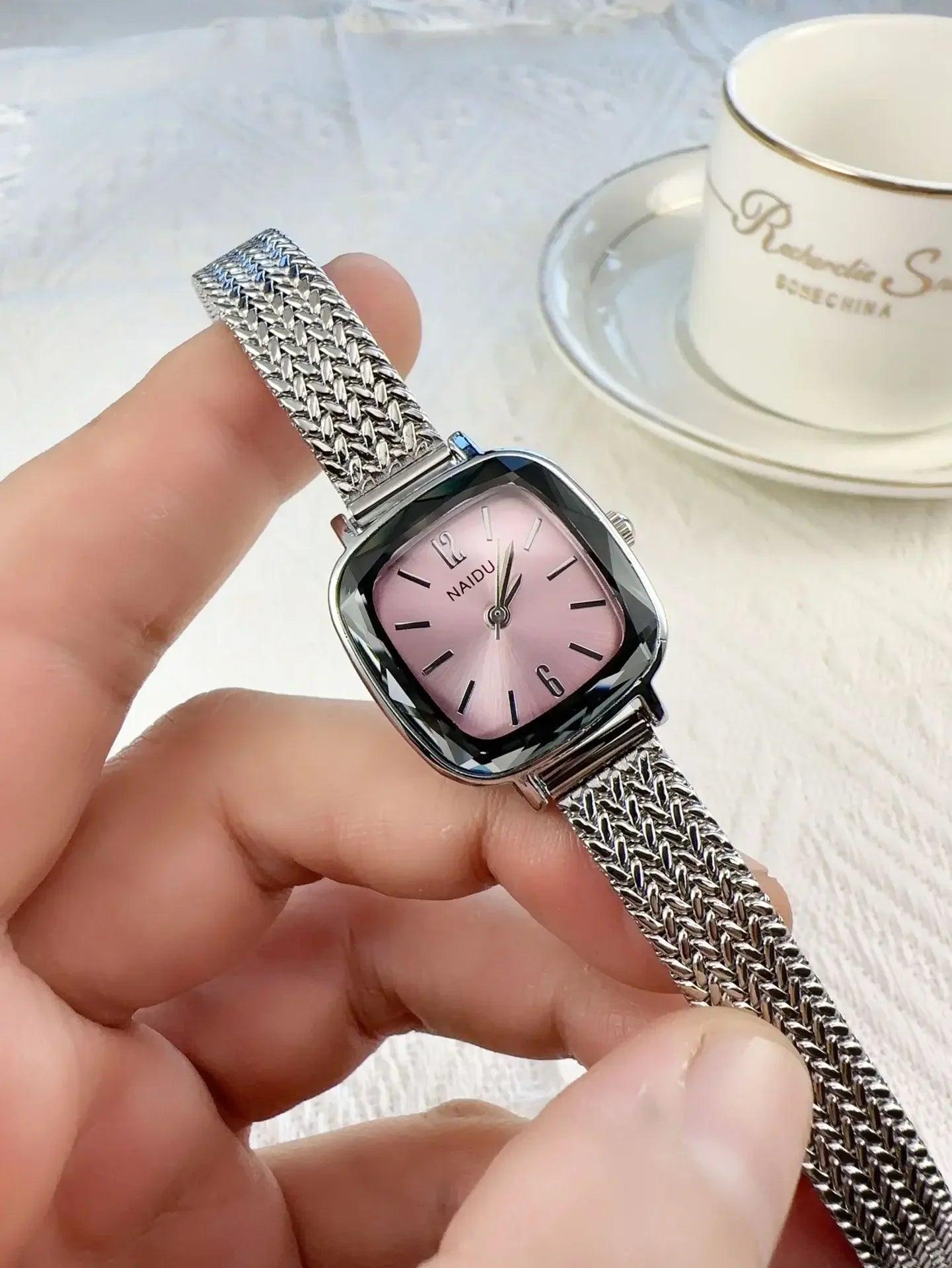 New Fashion Casual Women Watches Luxury Sliver Women Wristwatches Female Ladies Bracelet Quartz Watch Clock Relogio Feminino