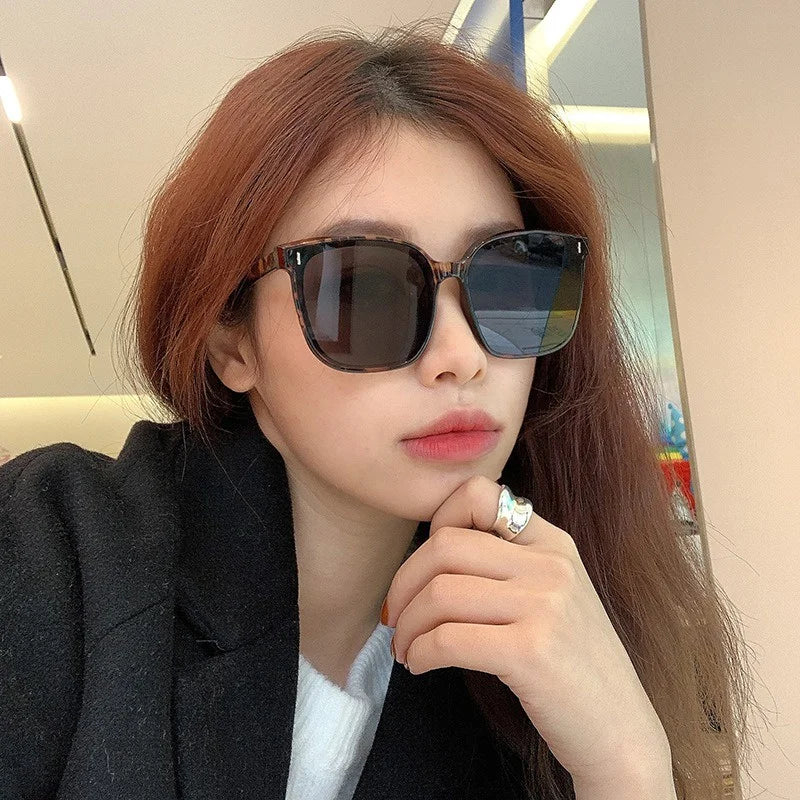 Korean Sunglasses Fashion Anti Ultraviolet Sun Glasses for Men Women Eyewear