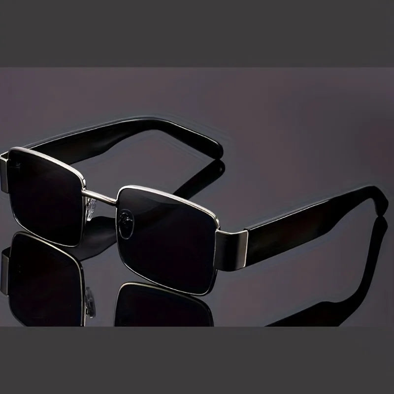 Luxury Vintage Style Large Frame Glasses - Golden & Black, High-Quality Polycarbonate Lenses, Ideal for Men & Women