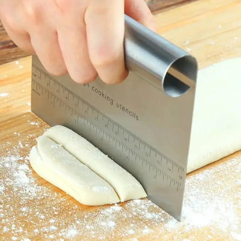 1pc, Stainless Steel Dough Scraper with Cutter, Pastry Chopper for Baking, Kitchen Gadgets and Accessories