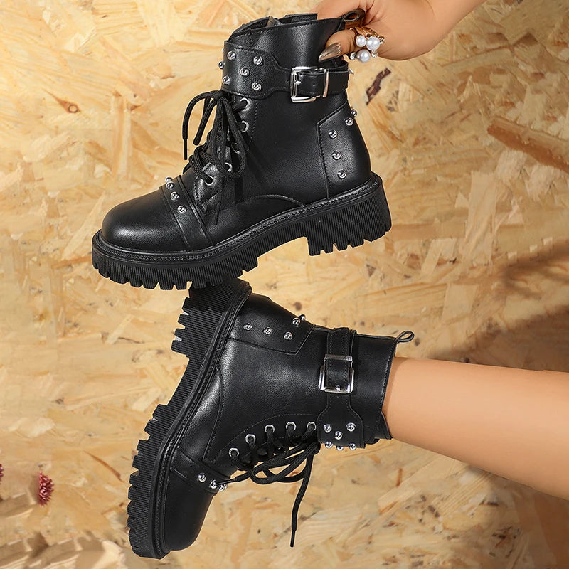 Rivets Decor Platform Ankle Boots Women Fashion Buckle Lace Up Zippers Combat Boots Woman Balck Pu Leather Motorcycle Shoes 42