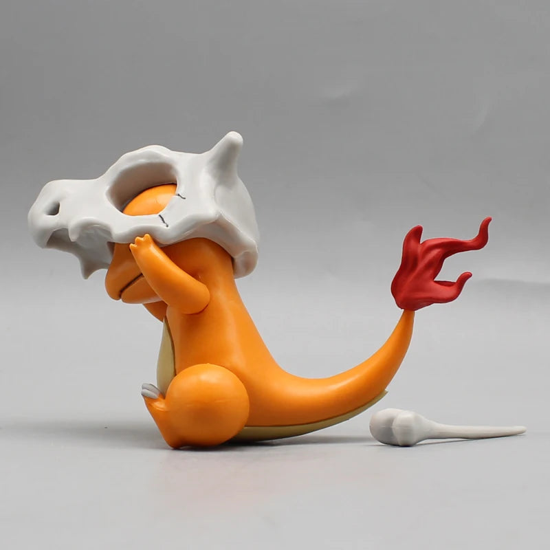 9cm Charmander Wear A Cubone Helmet Anime Figure Model Gk Statue Collection