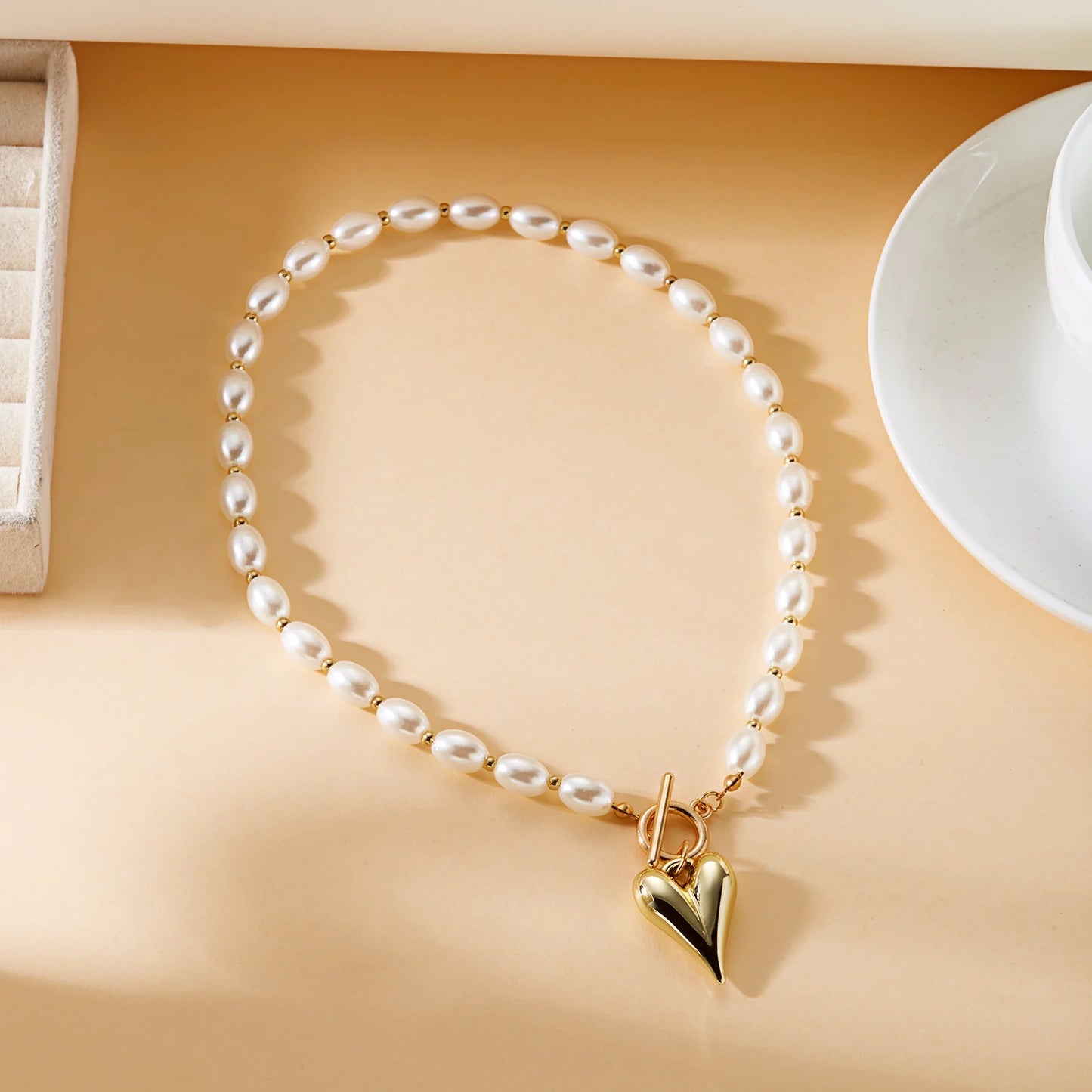 Luxury Elegant Crystal Beads Imitation Pearl Necklace for Women Fashion Love Heart Pendant Choker Neck Chain Jewelry Accessories