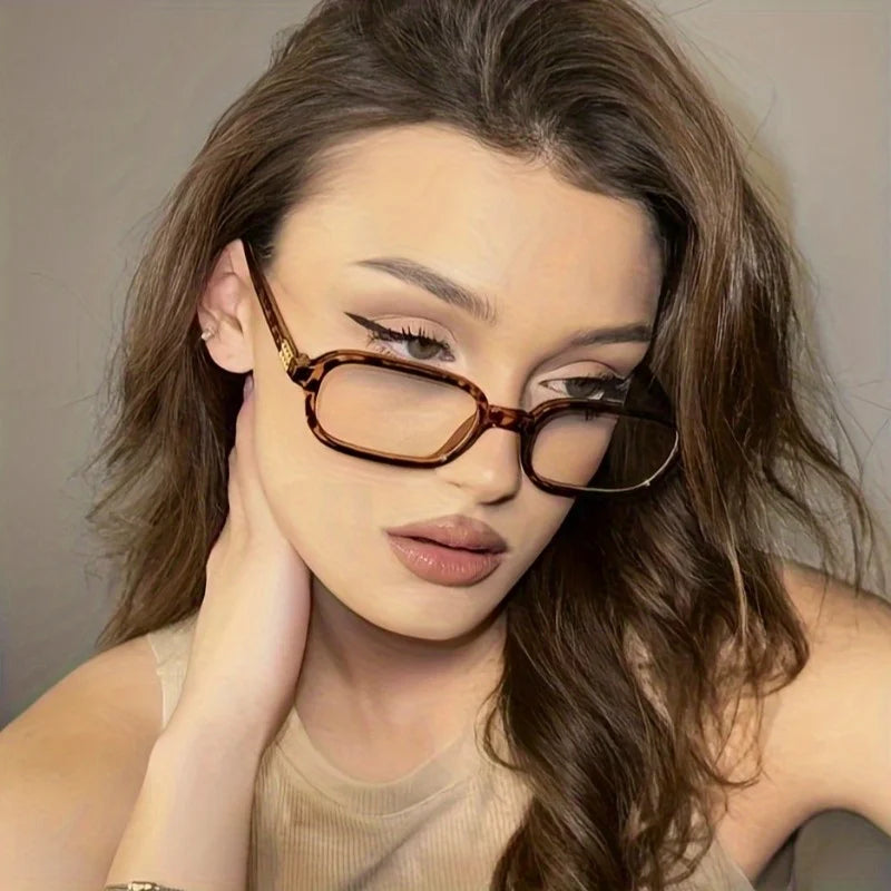 New Fashion Small Frame White Retro Women's Flat Light Glasses