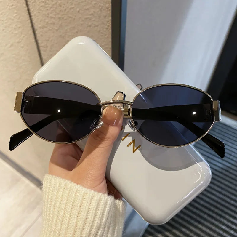 Oval Men's and Women's High-end Metal Glasses