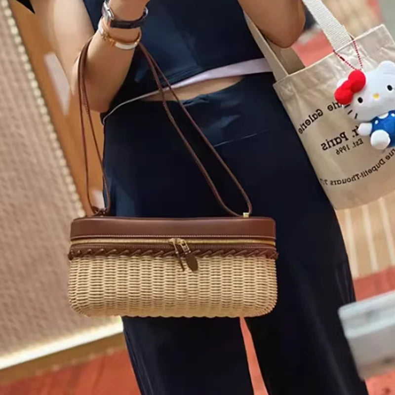 New Casual Straw Box Bag Large Capacity PU Leather Trendy Crossbody Bag Versatile Handbag Travel Bag