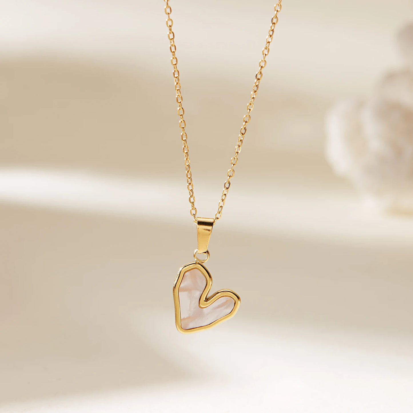 Stainless Steel Love Heart Pendant Necklace For Women Gold Color Fashion Neck Chain Female Choker Collar Jewelry Birthday Gifts