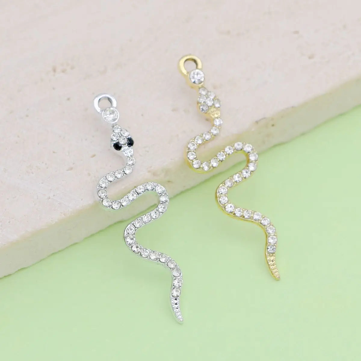 10Pcs Silver Plated Crystal Snake Charm Pendant for Jewelry Making Bracelet Earrings Necklace DIY Accessories Craft