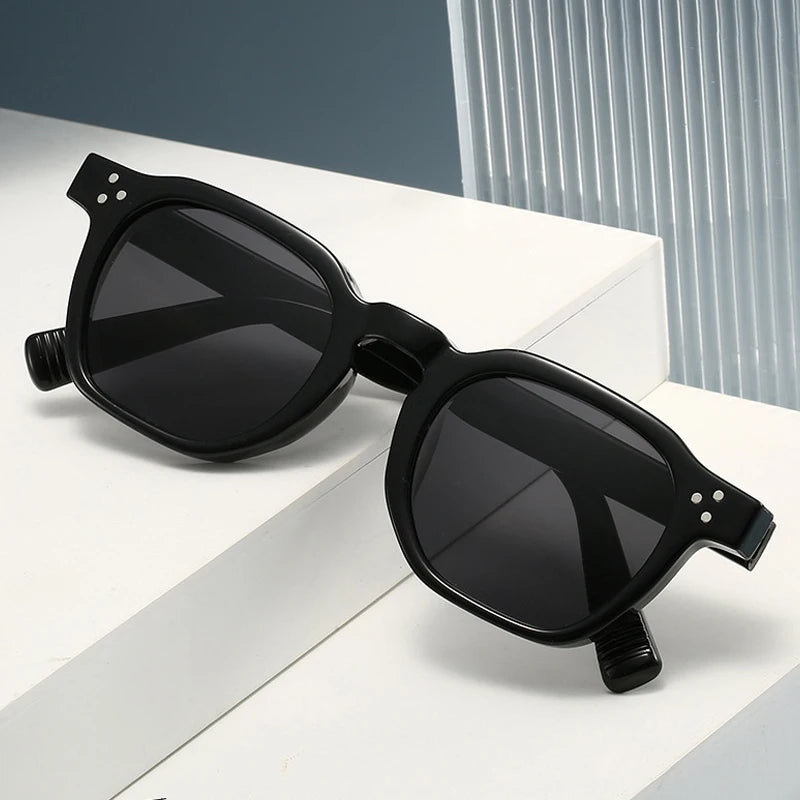 JNPCXI Wholesale New Square Retro Sunglasses Men Fashion Punk Sun Glasses Women Travel Eyewear Lunette De Soleil Femme UV400