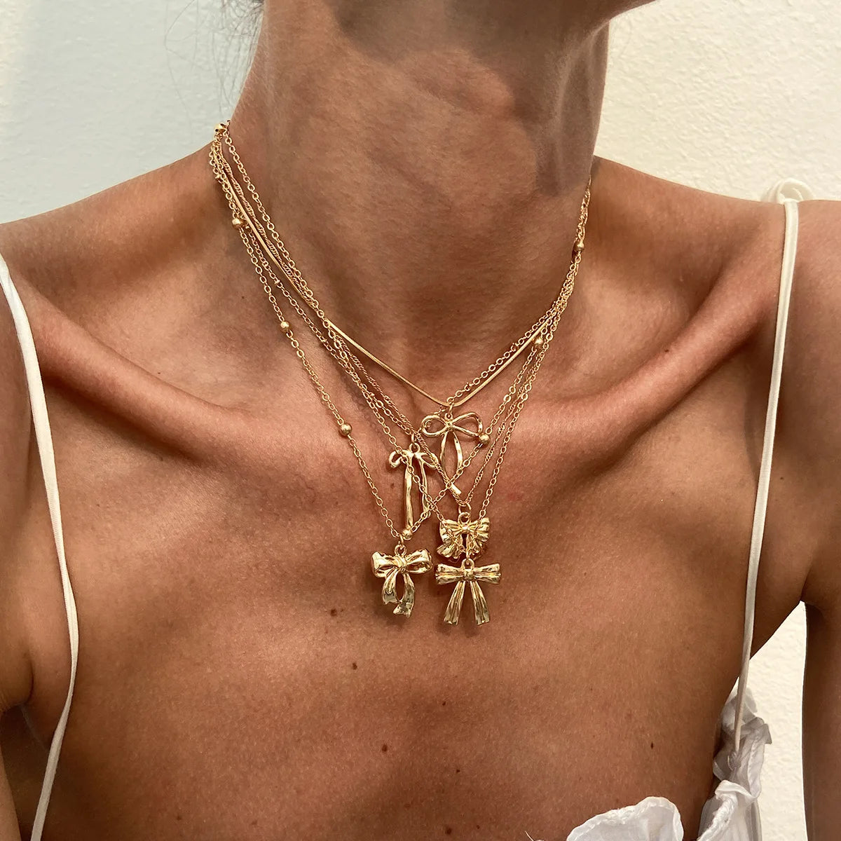 Vintage Imitation Pearl Shell Starfish Pendant Necklace for Women Fashion Multilayer Clavicle Chain Necklace Party Jewelry Gift