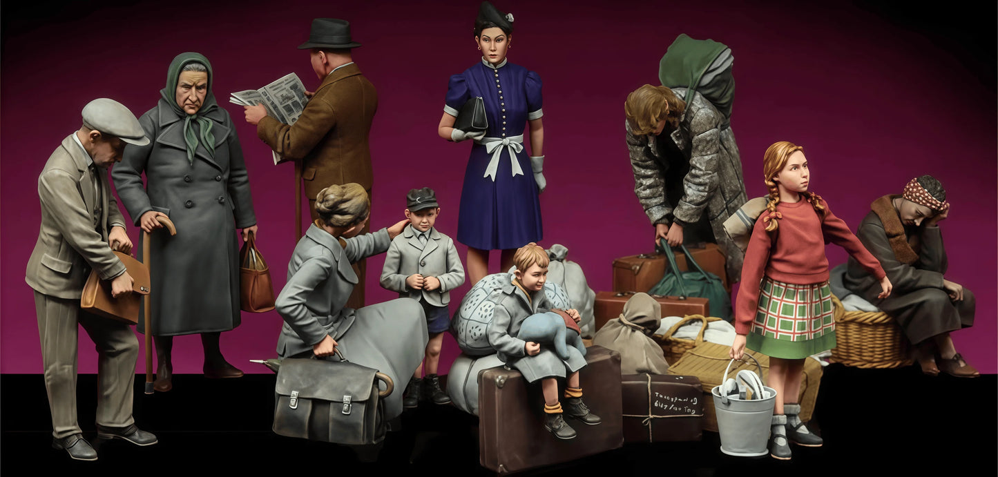 1/35 Casting Resin Model Kit, GK, World War II Civilians and Debris, Unpainted