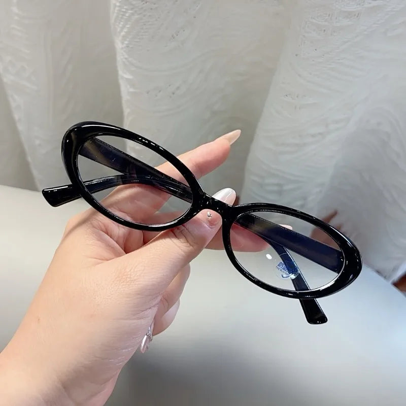 Stylish Women's Retro Oval Glasses, Anti-Blue Light, Ultra-Light Comfortable Frame