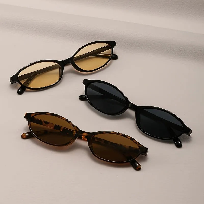 Set of Three Trendy Oval-Shaped Glasses for Women, Perfect for Everyday Use And As Essential Gifts.