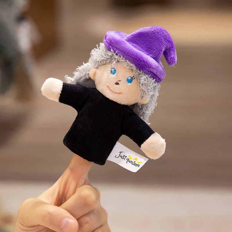 Cute Fairy Tale Kingdom Series Plush Hand Puppets Toys Cozy Cartoon Prince Princess Finger Puppets Funny Children Game Props