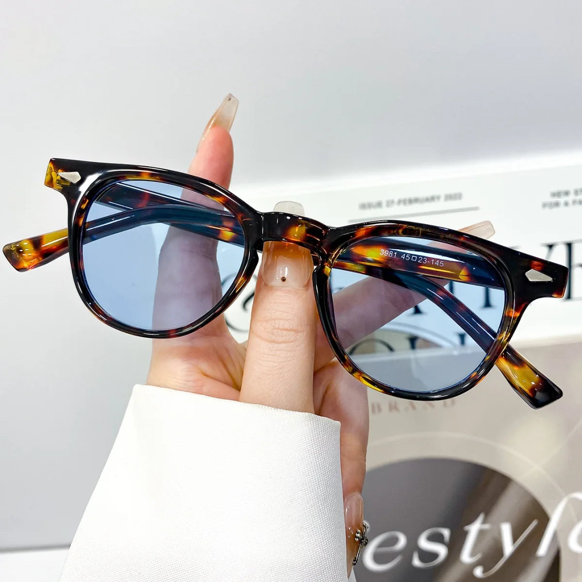 JNPCXI New Fashion Square Rivets Women Candy Color Green Yellow Shades UV400 Sunglasses Retro Men Clear Lens Frame