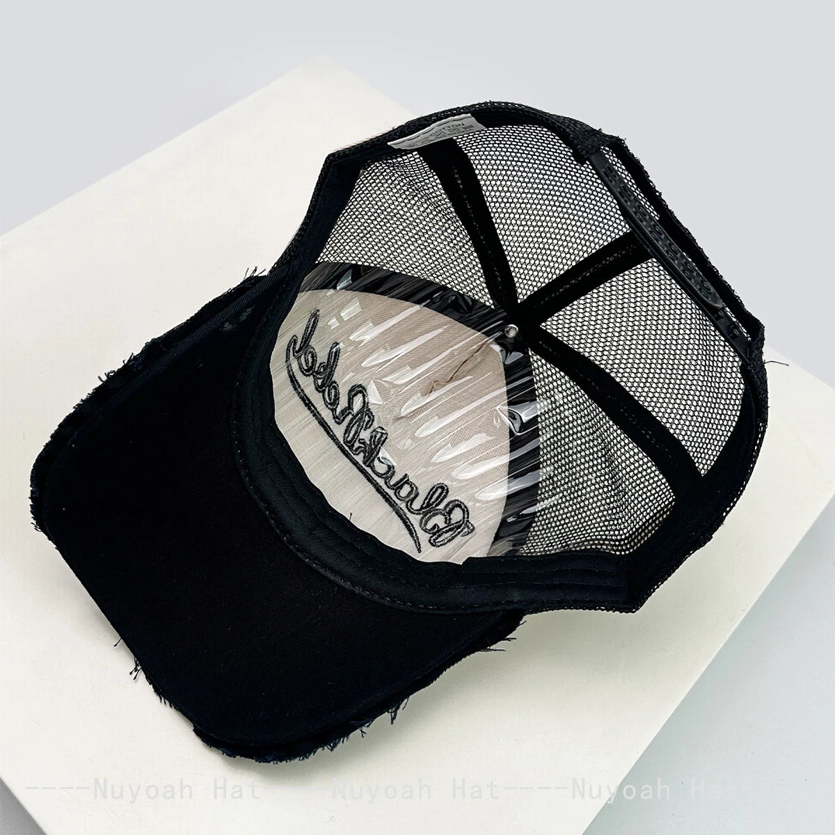 New Unisex Mesh Letter Embroidery Baseball Hats Sunshade American Style Breathable Trucker Cap Versatile Personal Fashion Street