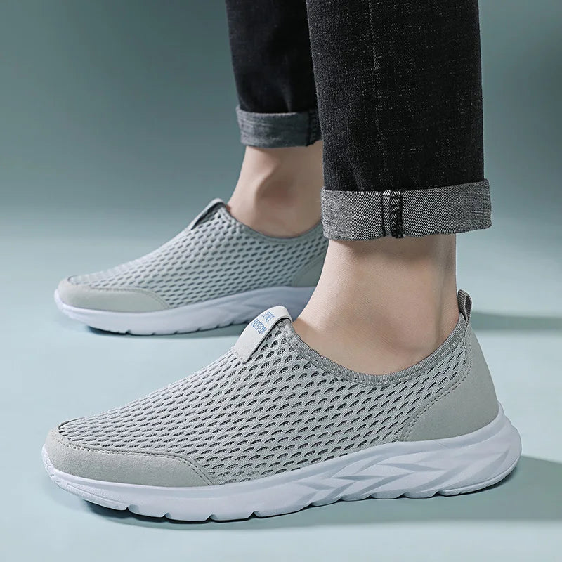 Lightweight Flat Sneakers Men Outdoor Walking Sneakers For Men Summer Large Size 48 Men's Loafers Casual SneaKers Women Male