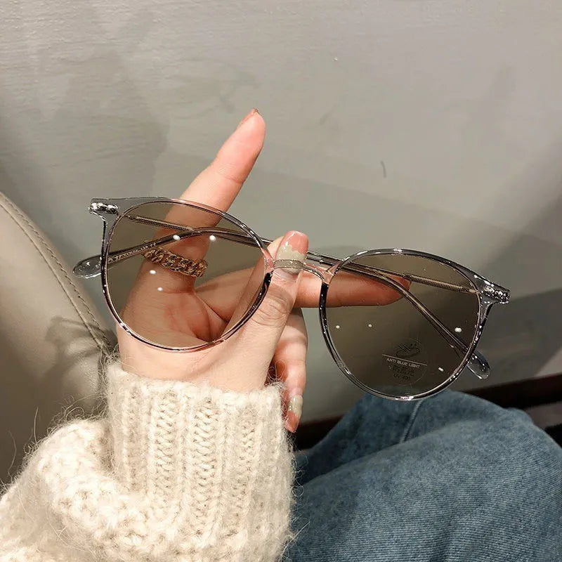 Photochromic Anti Radiation Eyeglasses For Women Transition Metal Frame Shades UV400 Eyewear Replaceable Lens