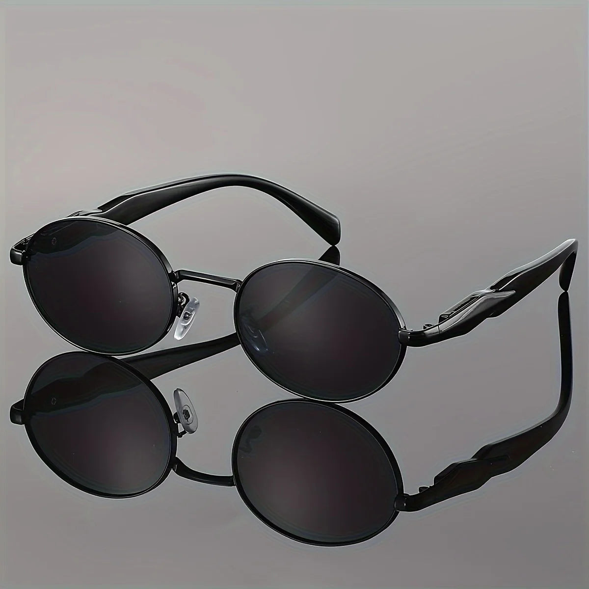 Vintage Sunglasses for Women, UV400 Metal Oval Frame Retro Shades