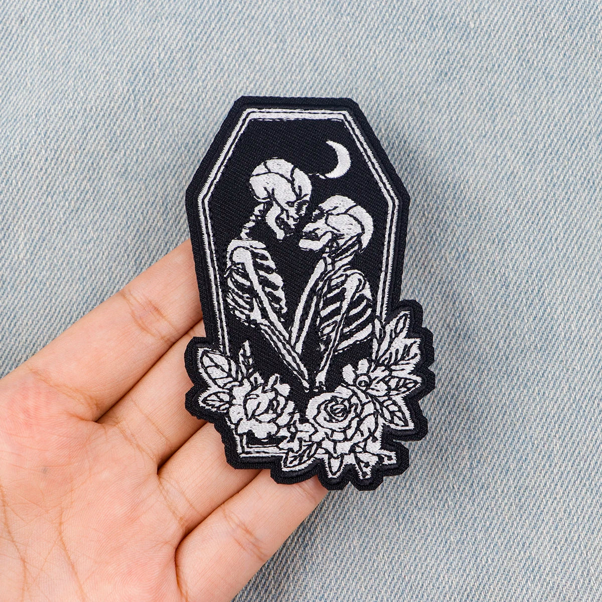 Skull Embroidery Patch Vintage Moon Iron On Patches For Clothing Flower Thermoadhesive Patches On Clothes DIY Sew Badges