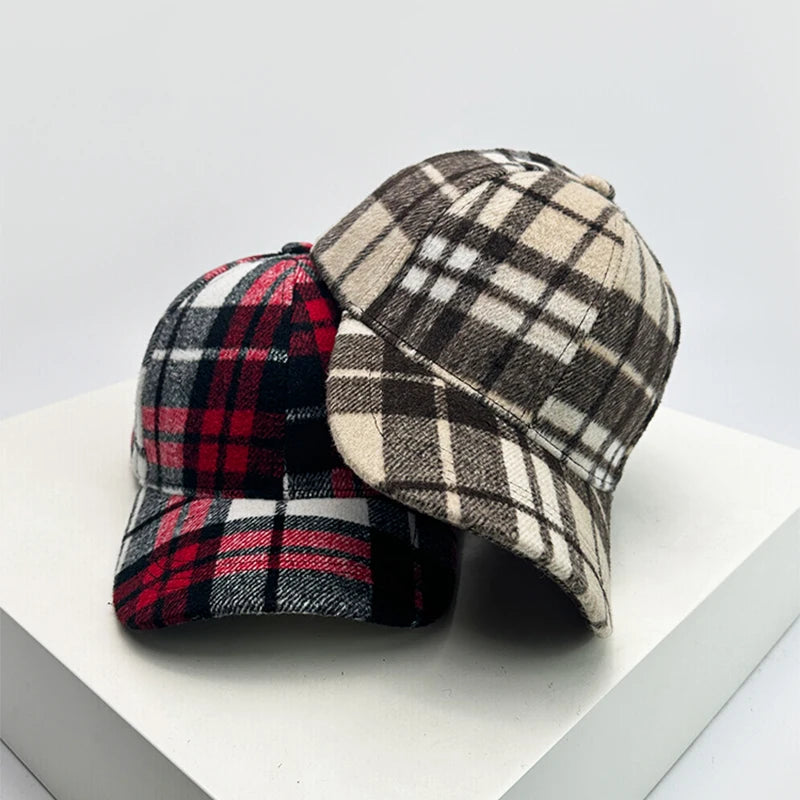 New Unisex British Style Plaid Color Block Baseball Hats Sunshade Casual Warm Retro Peaked Caps Versatile Fashion Hardtop Stripe