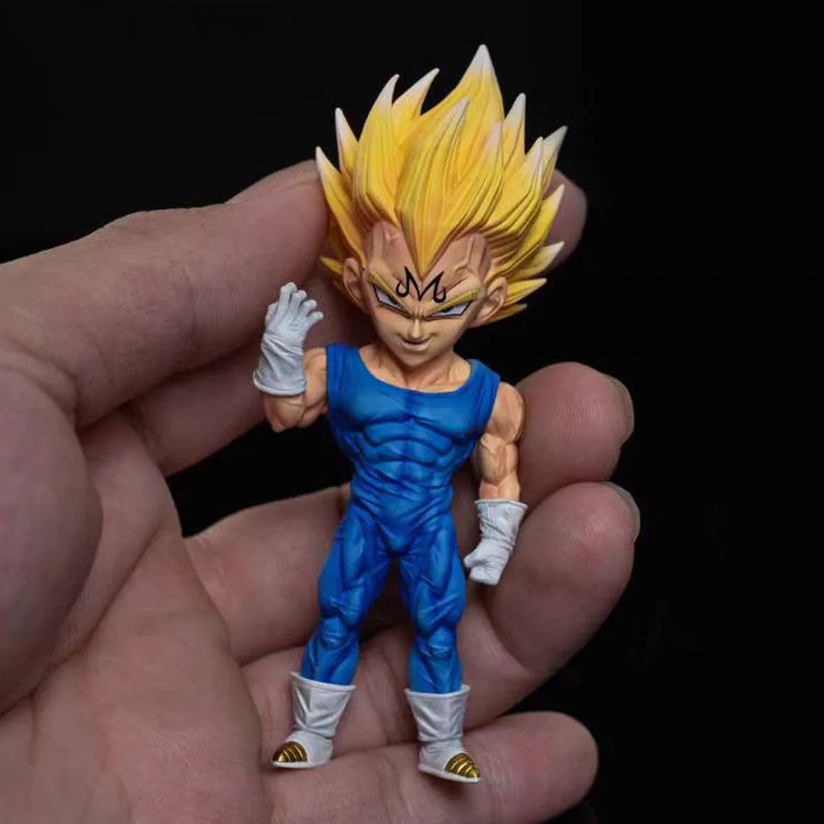 9cm Dragon Ball Z Super Saiyan Prince Vegeta Figure Standing Posture PVC Model