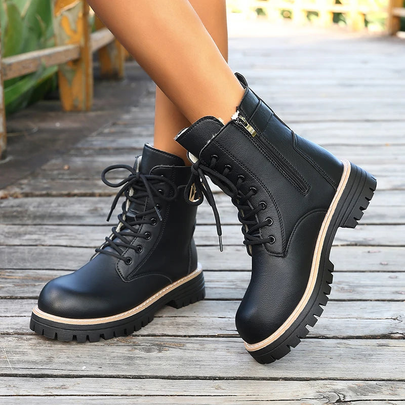 Fashion Black Platform Motorcycle Boots Women Lace Up Warm Short Plush Ankle Boots Woman Buckle Thick Sole Pu Leather Botas 42