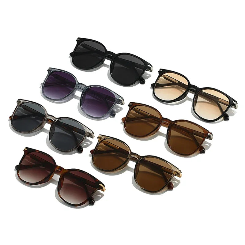 JNPCXI New Fashion Oval Rivets Women Sunglasses Retro Gradient Shades UV400 Men Punk Sun Glasses