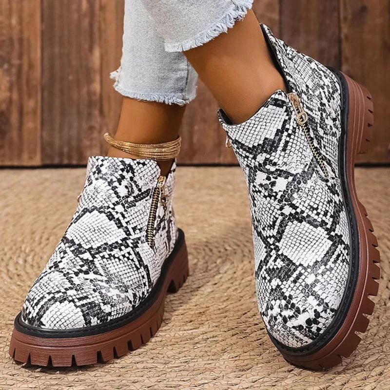 Fashion Snake Print Ankle Boots Women Spring Autumn Plus Size 36-43 Platform Boots for Woman Zipper Up Round Toe Botas Lady