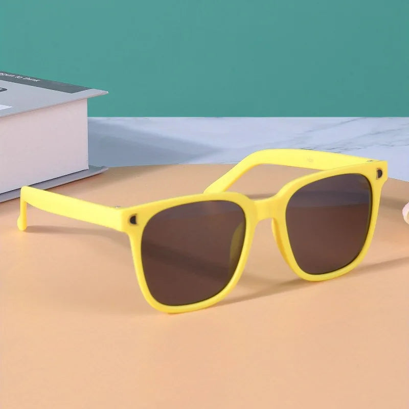 Fashionable children's sunglasses, children's polarized sunglasses, boys and girls' UV resistant sunglasses