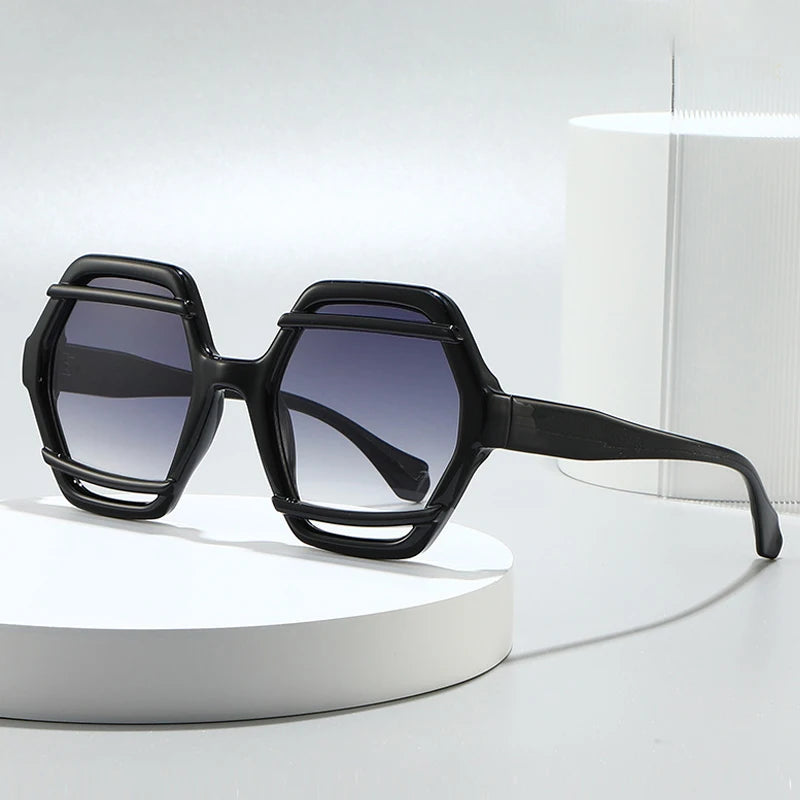 JNPCXI Retro Polygon Jelly Tea Sunglasses Women Fashion Gradient Eyewear Shades UV400 Men Rivets Sun Glasses