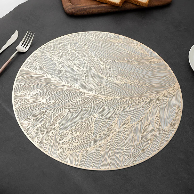 4pcs Round PVC Heat-Resistant High Quality Placemats, Elegant Golden Leaf Design, Leakproof Table Protectors for Dining, Kitchen