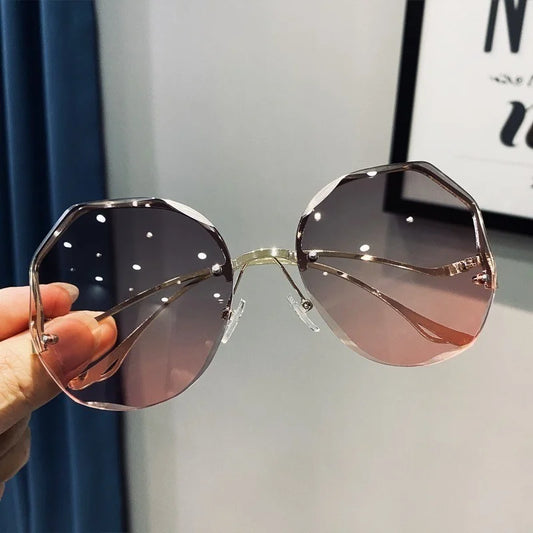 Irregular Circular Sunglasses for Women, Fashionable Gradient Fashion, Colored Sunglasses, Frameless Metal Curved Mirrors