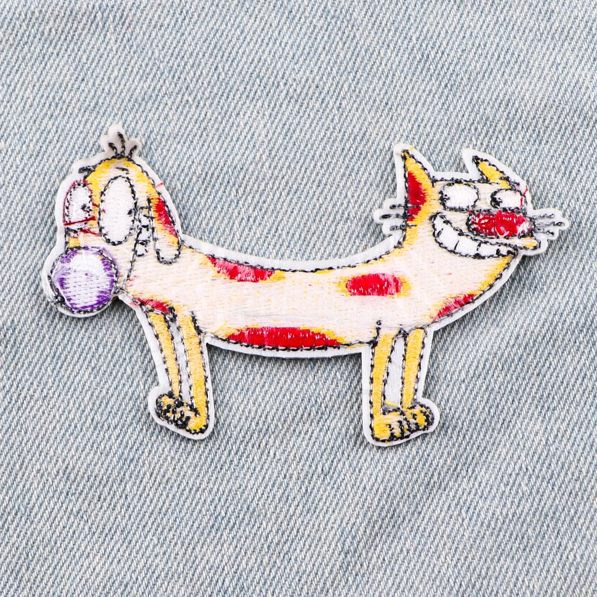 AD2859 Cartoon Dog Patches On Clothes Funny Animal Iron on Embroidered Patches For Clothing DIY Stripes Applique Accessory