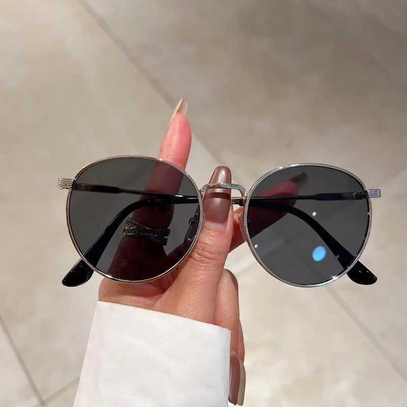 Retro OVAL Ocean Sunglasses UV Resistant Fashionable Trendy Ins Unisex Sunglasses