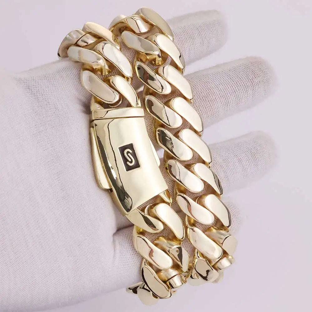 NY Fashion 14K Gold Plated 20mm Monaco Chain, Black Oil Drop Logo Clasp Necklace